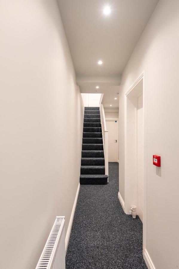 Fulham Studio Apartments London Exterior photo